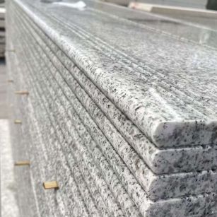 晋中芝麻白楼梯踏步 花岗岩楼梯板材